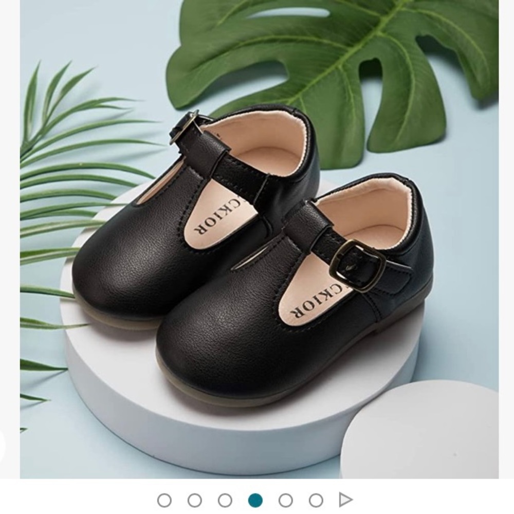 Black Mary Jane Shoes